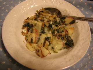potatoes with spinach and cheese
